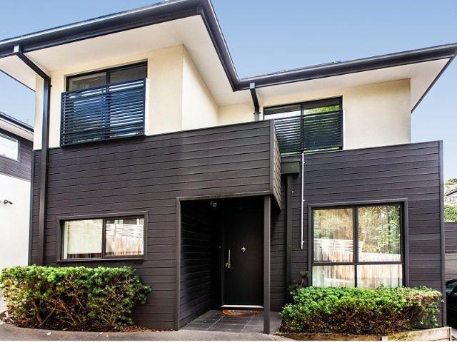 Townhouse for rent in Forest Hill, Melbourne