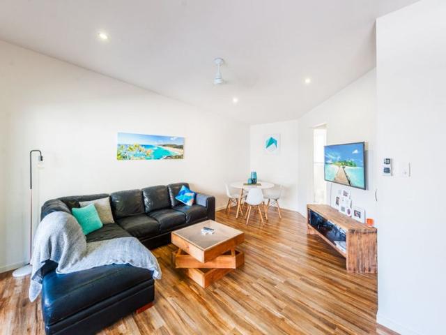 Townhouse for rent in Kings Creek, Queensland