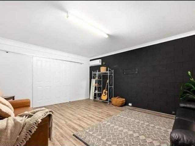 Townhouse for rent in Toombul, Queensland
