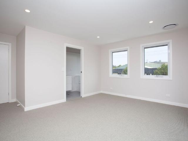 House for rent in Oak Flats, Shellharbour City Council
