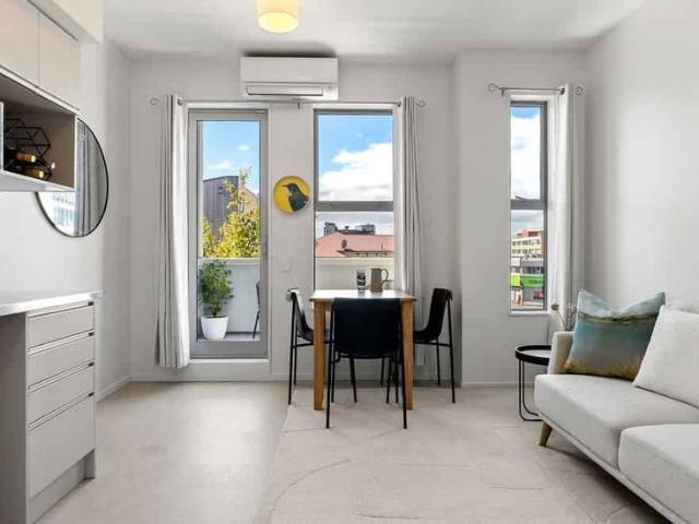 Townhouse for rent in Matata, Wellington