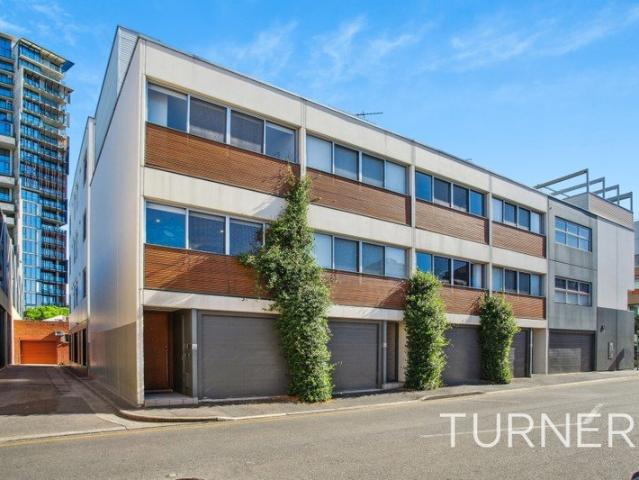 Townhouse for rent in Horseshoe Creek, South Australia