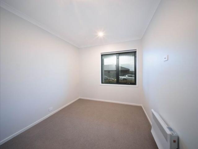 Townhouse for rent in Camerons Creek, Victoria