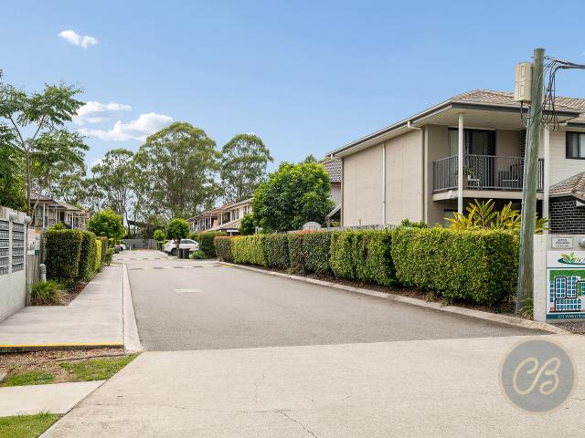 Townhouse for sale in Toombul, Queensland