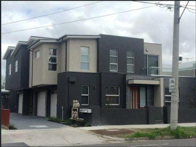House for rent in Pascoe Vale, Melbourne