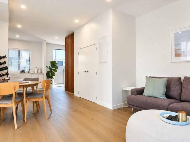 Townhouse for rent in Days Bay, Wellington
