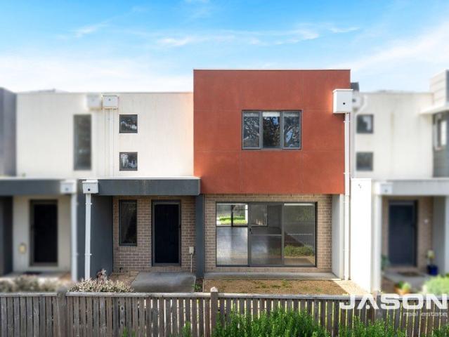 Townhouse for sale in Camerons Creek, Victoria