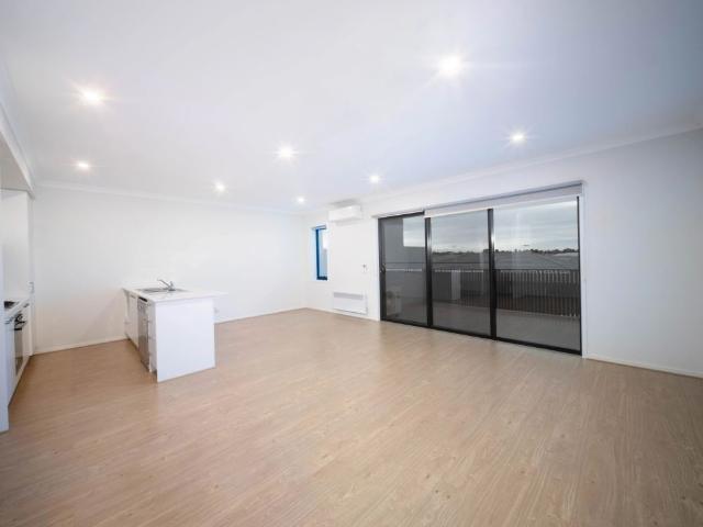 Townhouse for rent in Camerons Creek, Victoria