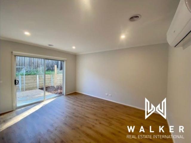 Townhouse for rent in Camerons Creek, Victoria