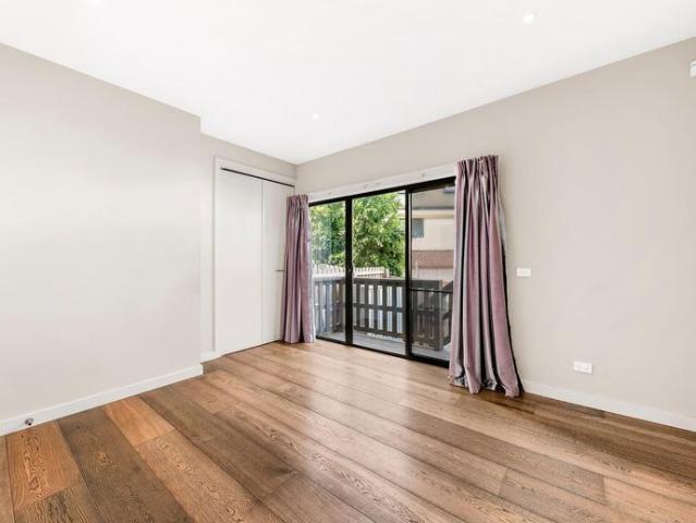 Townhouse for rent in Camerons Creek, Victoria
