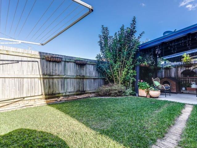 Townhouse for rent in Toombul, Queensland