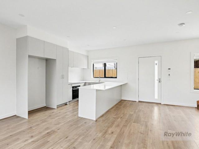 Townhouse for rent in Camerons Creek, Victoria