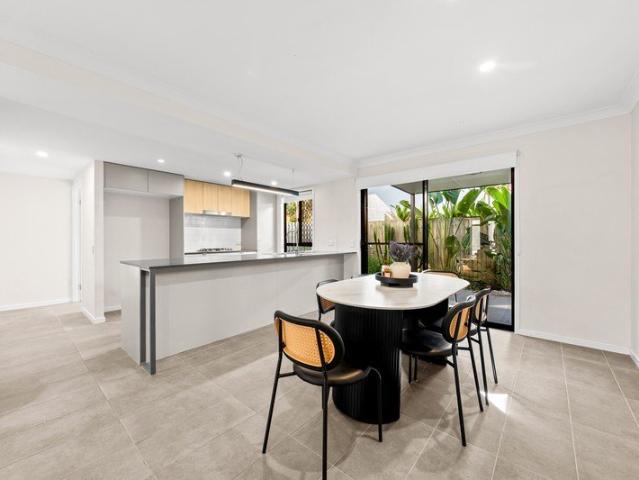 Townhouse for sale in Toombul, Queensland