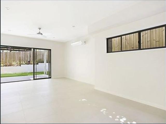 Townhouse for rent in Toombul, Queensland