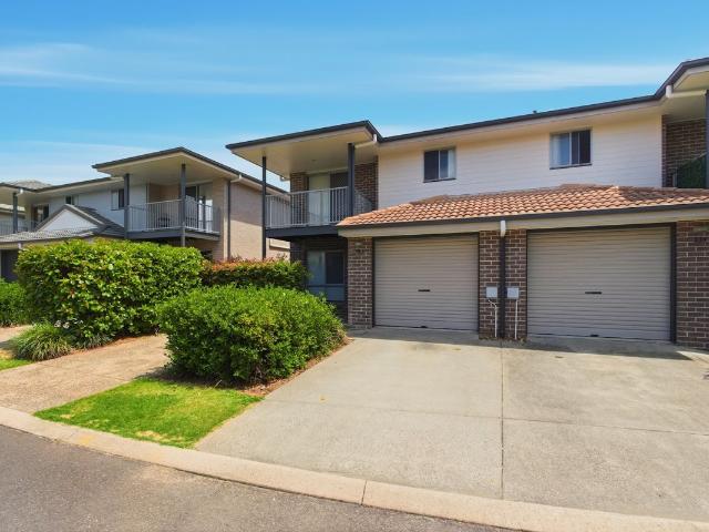 Townhouse for sale in Toombul, Queensland