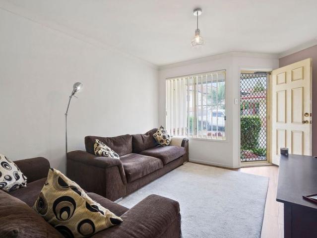 Townhouse for rent in Toombul, Queensland