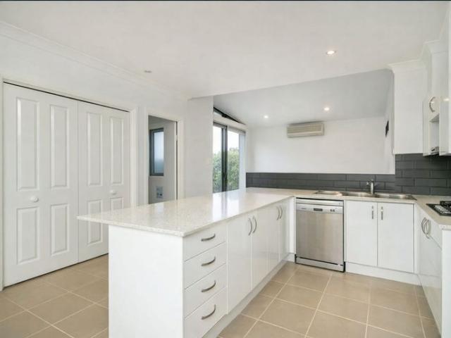 Townhouse for rent in Ambergate, New South Wales