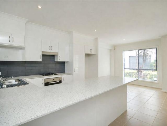 Townhouse for rent in Ambergate, New South Wales