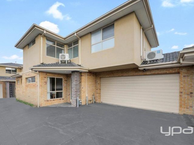 Townhouse for sale in Camerons Creek, Victoria