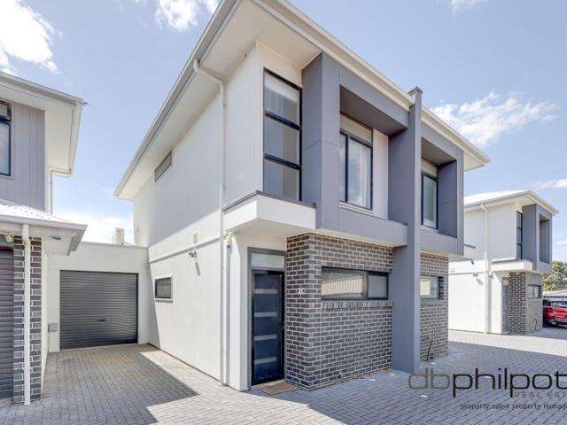 Townhouse for rent in Blair Athol, Adelaide