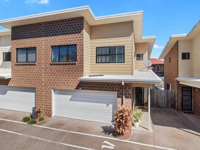 Townhouse for sale in Toombul, Queensland