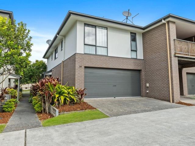 Townhouse for rent in Toombul, Queensland