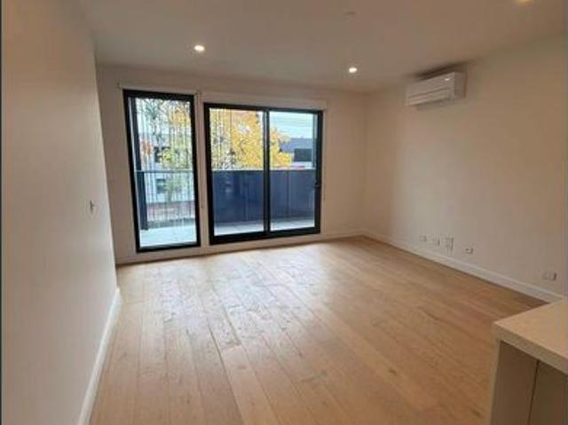 Townhouse for rent in Camerons Creek, Victoria