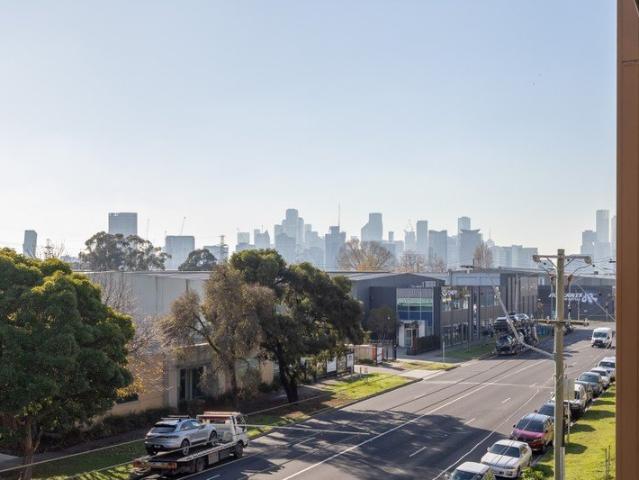 Townhouse for rent in Camerons Creek, Victoria