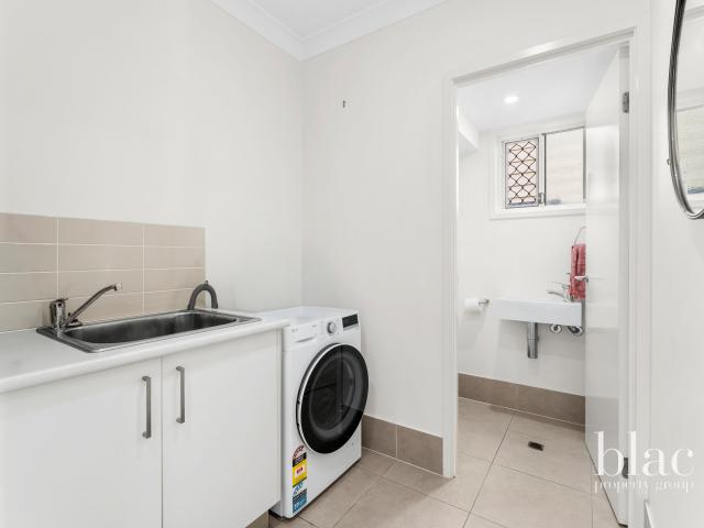 Townhouse for sale in Toombul, Queensland