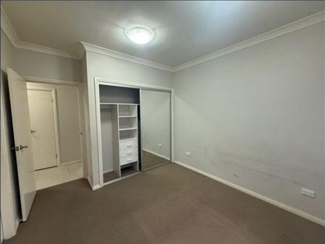 Townhouse for rent in Sydney, New South Wales