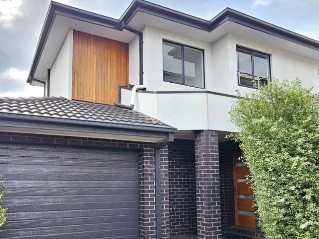 Townhouse for rent in Camerons Creek, Victoria