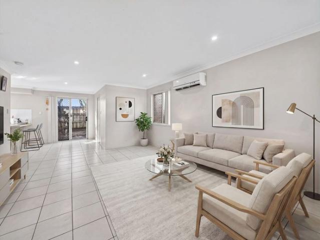 Townhouse for rent in Toombul, Queensland