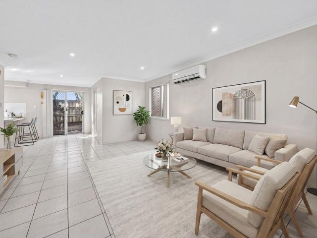Townhouse for rent in Toombul, Queensland