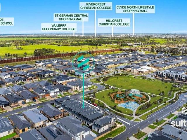 Townhouse for sale in Camerons Creek, Victoria