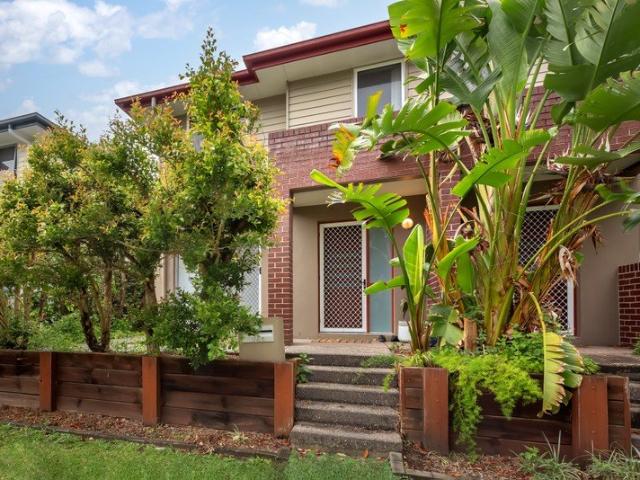 Townhouse for sale in Pimpama, Gold Coast City