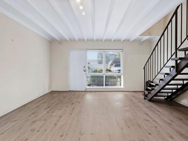 Townhouse for rent in Horseshoe Creek, South Australia