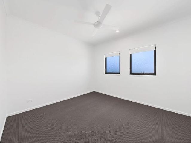 Townhouse for rent in Toombul, Queensland