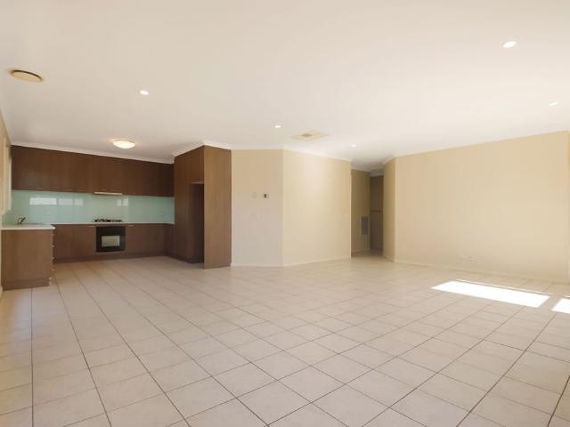 Townhouse for rent in Albury, New South Wales