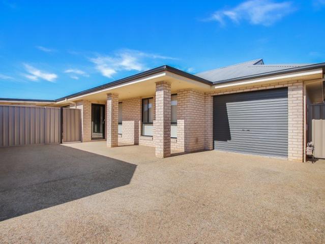 Townhouse for rent in Albury, New South Wales