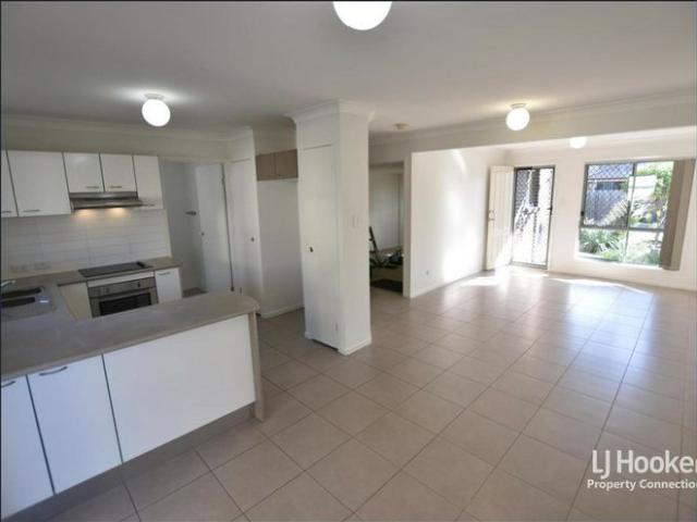Townhouse for rent in Toombul, Queensland