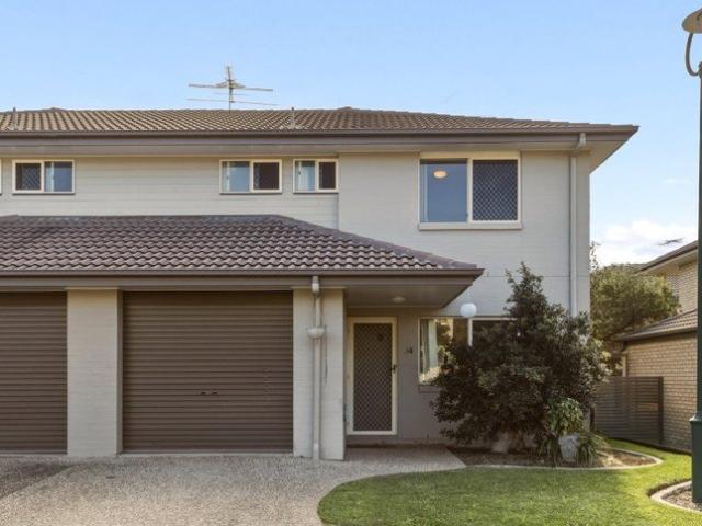 Townhouse for sale in Toombul, Queensland