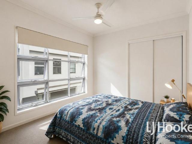 Townhouse for rent in Fernbrook, Queensland
