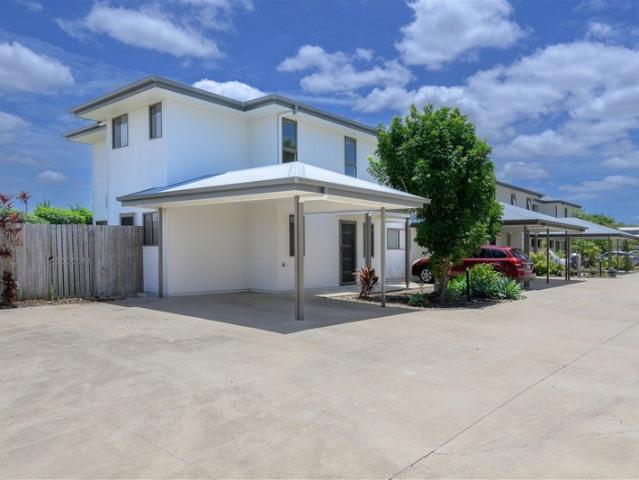 Townhouse for rent in Calliope, Queensland