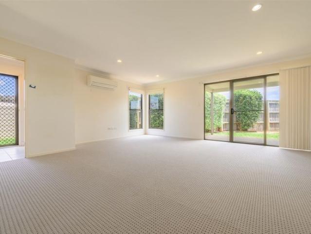 Townhouse for rent in Calliope, Queensland