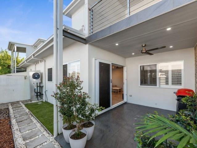 Townhouse for rent in Toombul, Queensland