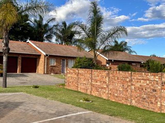 Townhouse for sale in Akasia, Gauteng