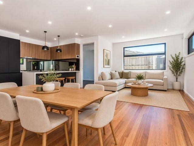 House for rent in Heidelberg Heights, Melbourne