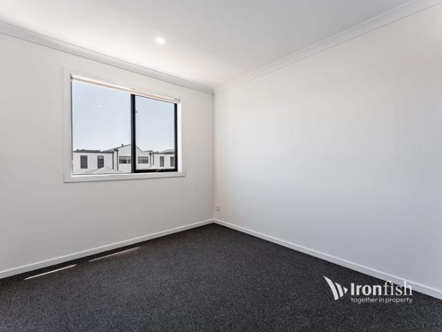 Townhouse for rent in Camerons Creek, Victoria