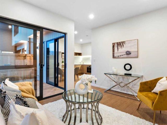 Townhouse for rent in Royal Heights, Henderson-Massey