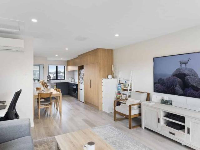 Townhouse for rent in Kawau Island, Oroua County
